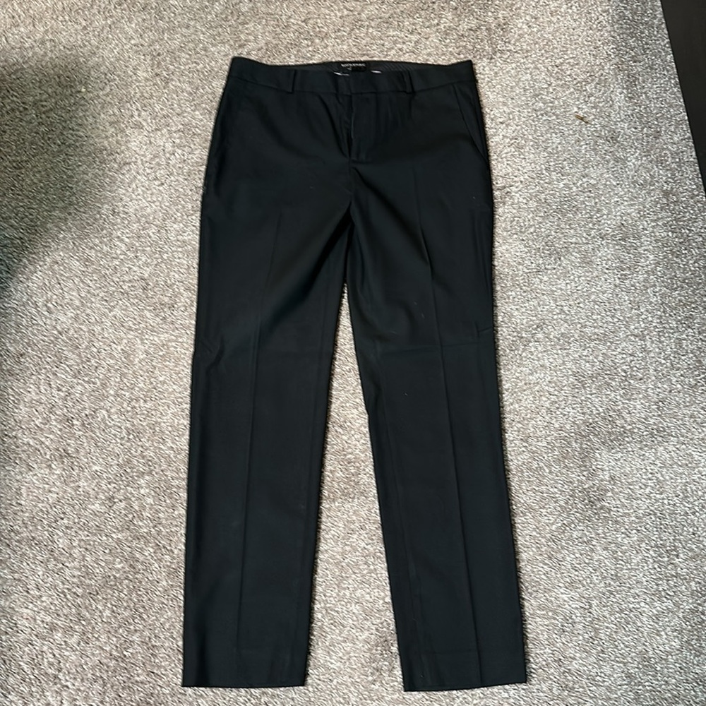 Size 8 Banaba Republic Ryan Curvey Fit Dress pants